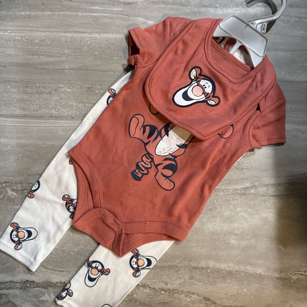 Disney Tigger Bodysuit Set - Rust and Cream